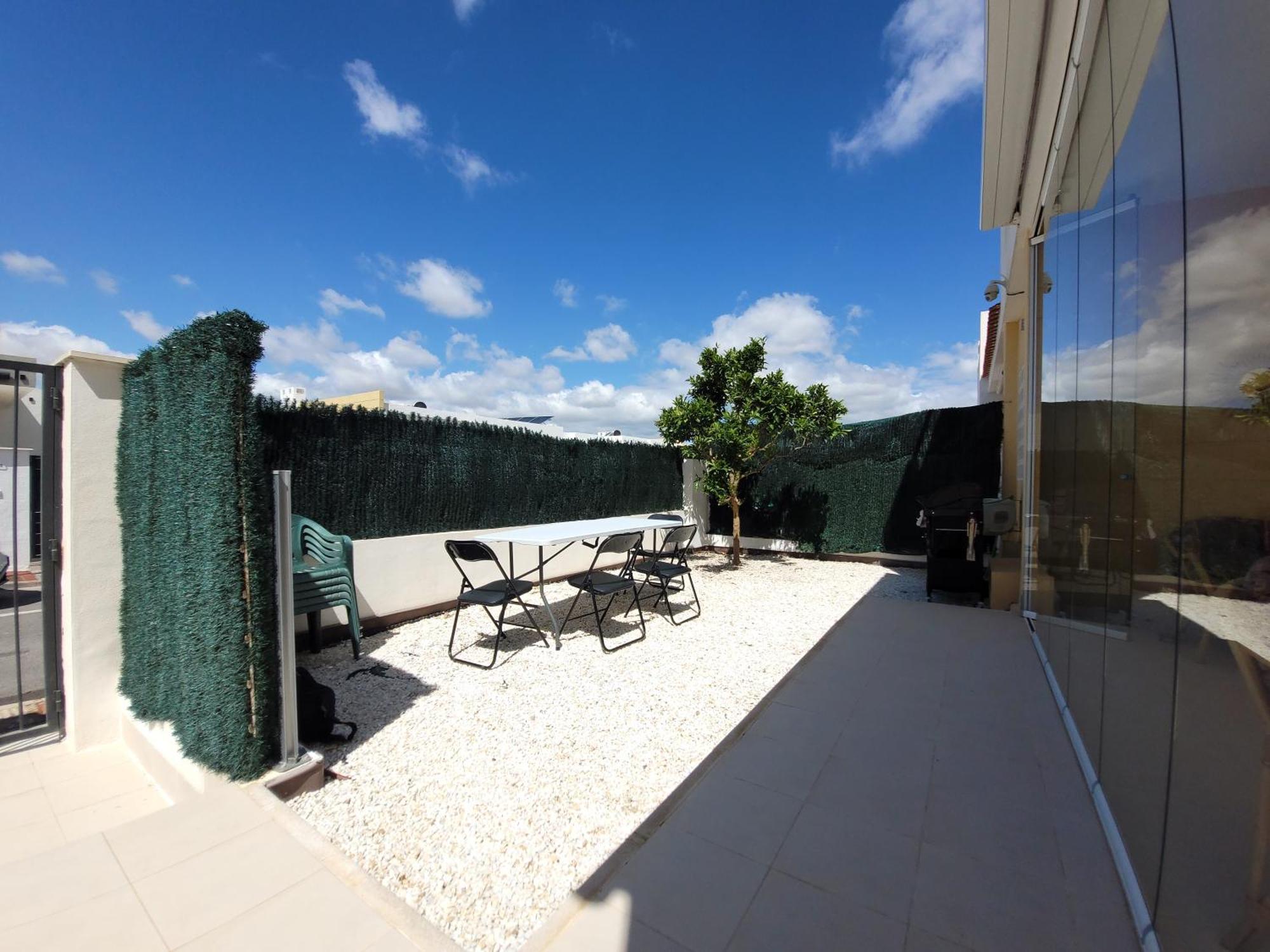 Chalet Adosado Acogedor Busot Alicante Exterior photo